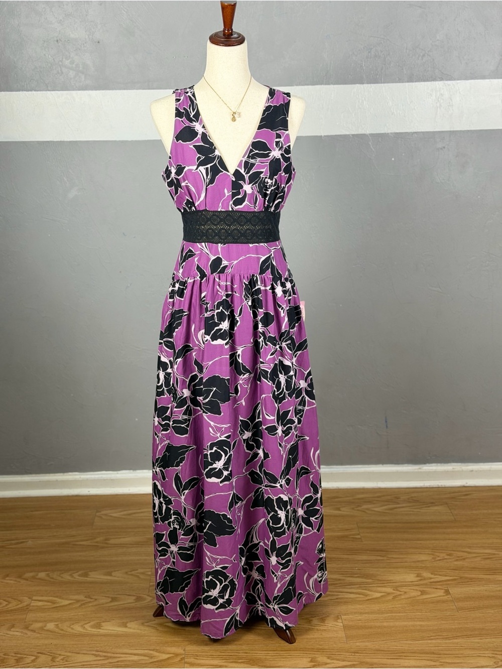 VENUS Purple Floral V‑Neck Maxi Dress with Black Lace Waistband